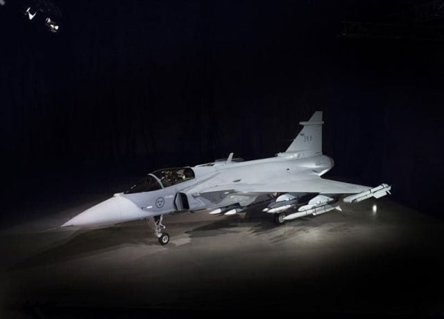 Cum arată noul avion de luptă Gripen E „Smart Fighter” 2