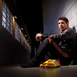Adidas lanseaza prima — Imagine 6