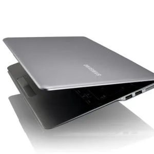 Primul ultrabook Samsung — Imagine 3