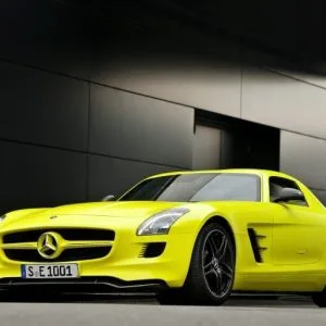 Mercedes lanseaza primul — Imagine 6
