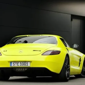 Mercedes lanseaza primul — Imagine 7