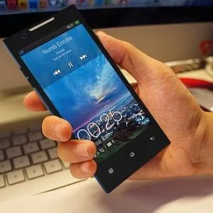 primul telefon — Imagine 2