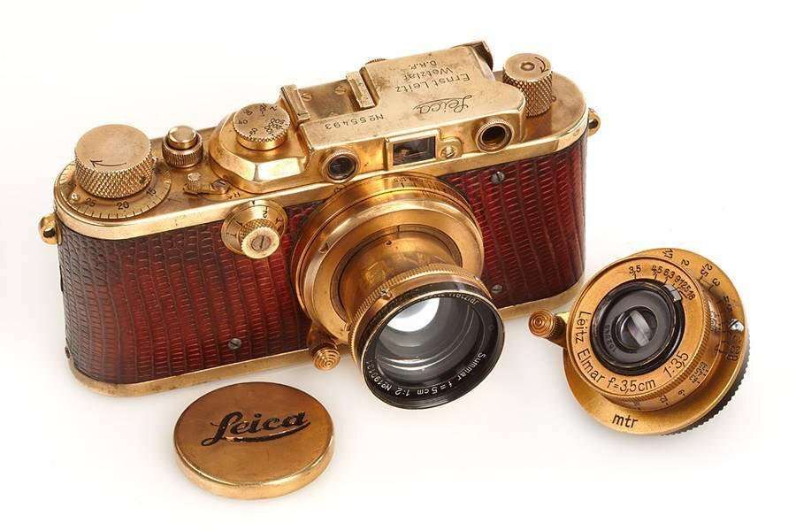 LEICA2