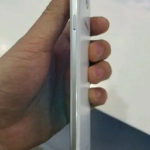 Samsung-Galaxy-A8-04