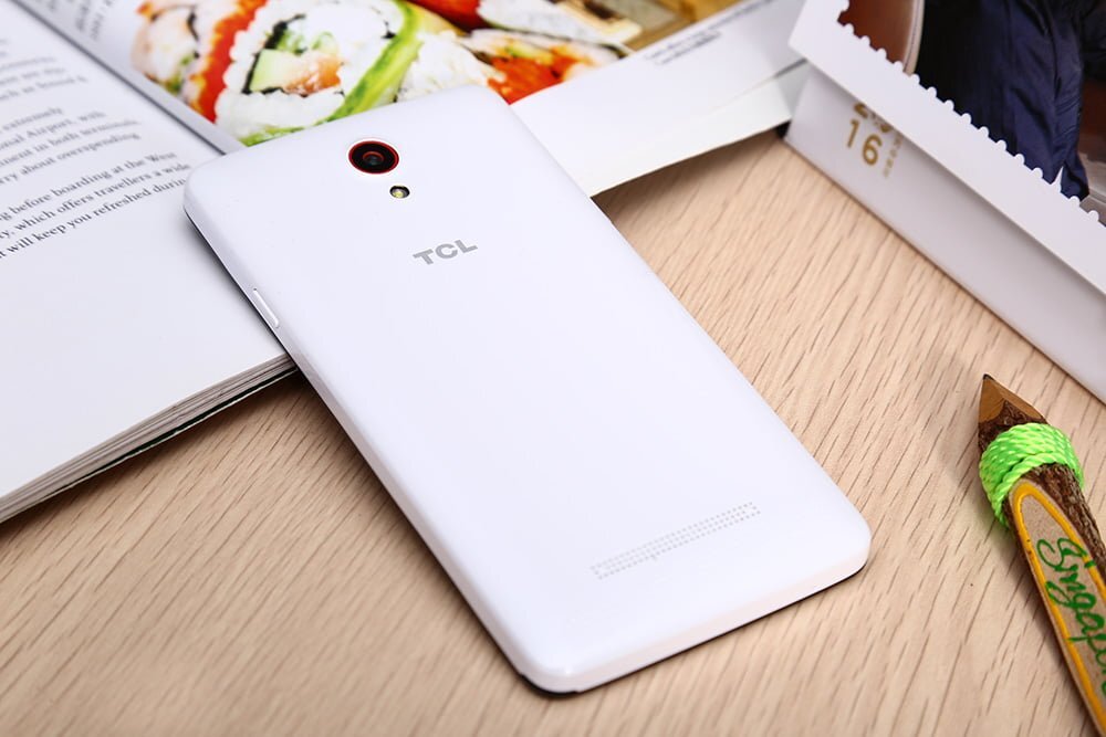 TCL 302U gadgetreport.ro nou