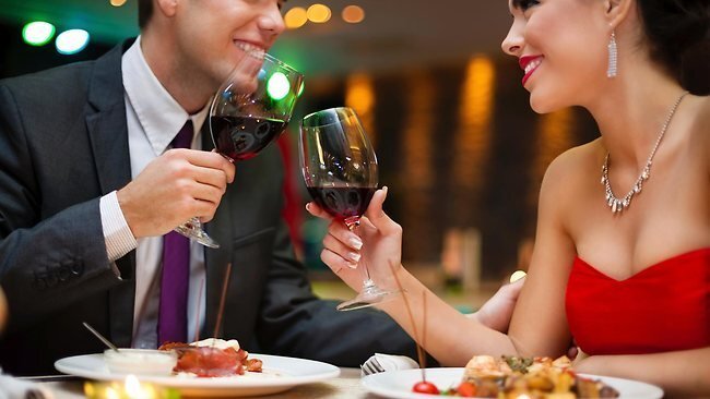 Dovedit ştiinţific. De ce îţi trebuie o cină romantică