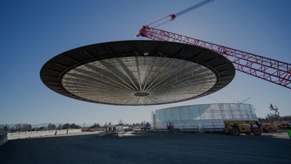 Apple Noi imagini cu OZN-ul construit de Apple