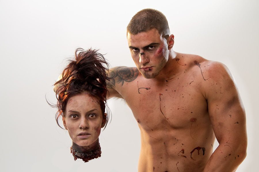 decapitated_girl_by_tamsen_rae_makeup-d5b5mfa