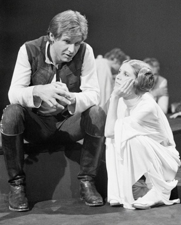 Carrie Fisher a dezvăluit pentru revista „People“ că a avut o aventură cu Harrison Ford
