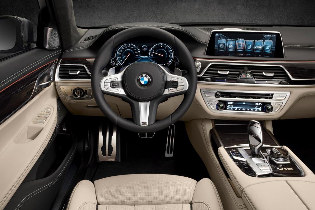 BMW M760Li xDrive. Vârful de gamă din Seria 7 lansat oficial