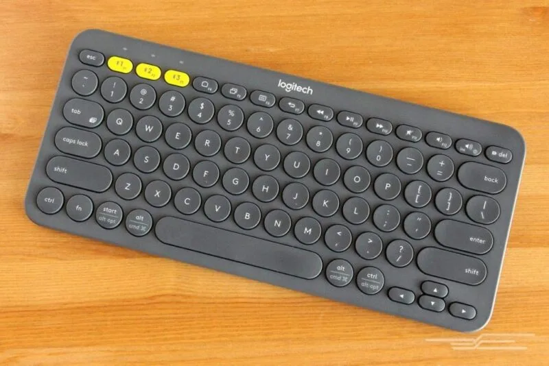 tastatura bluetooth