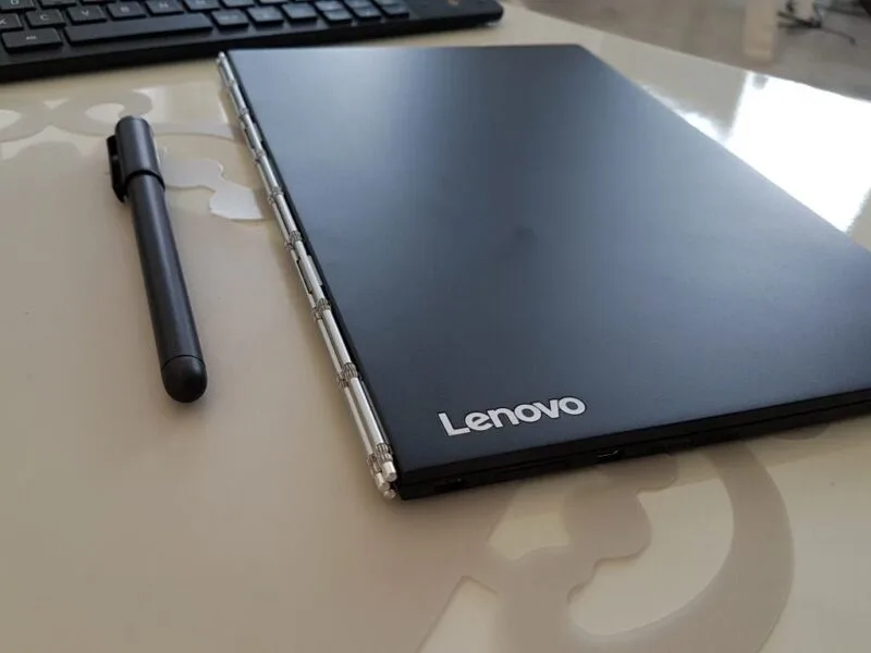 Lenovo Yoga Book
