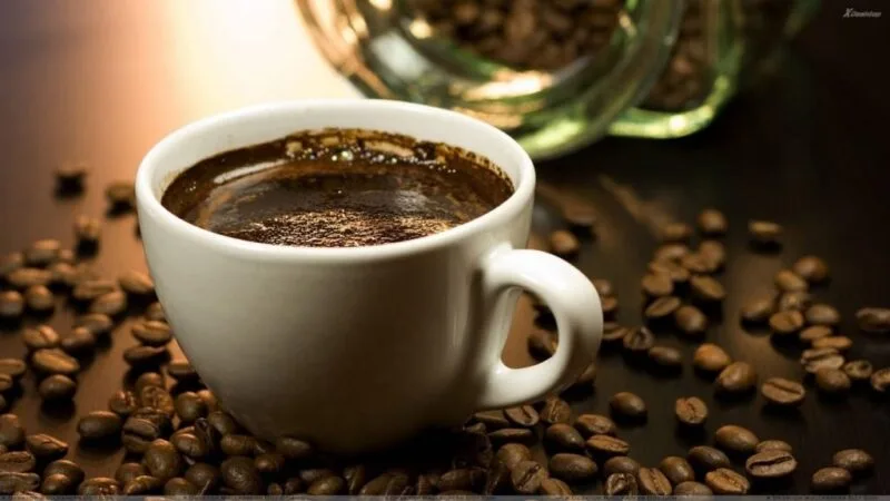 cafea trăieşte