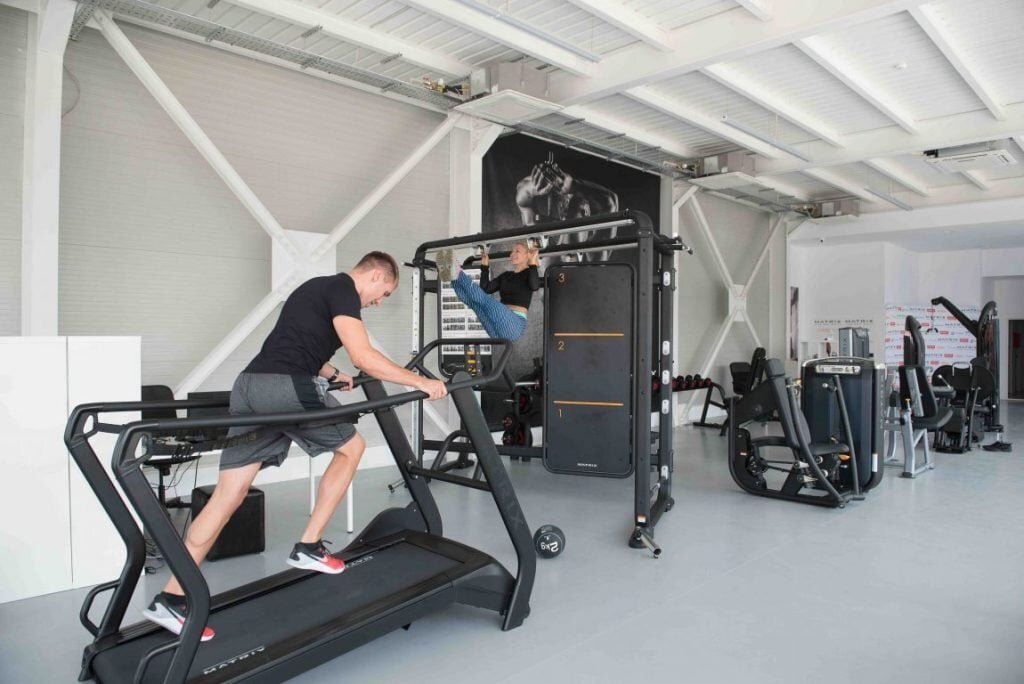 Cele mai performante gadgeturi de fitness Johnson, oficial în România
