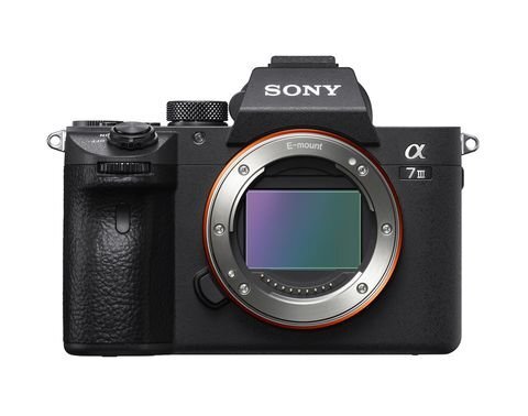 Sony A7 III gadgetreport.ro