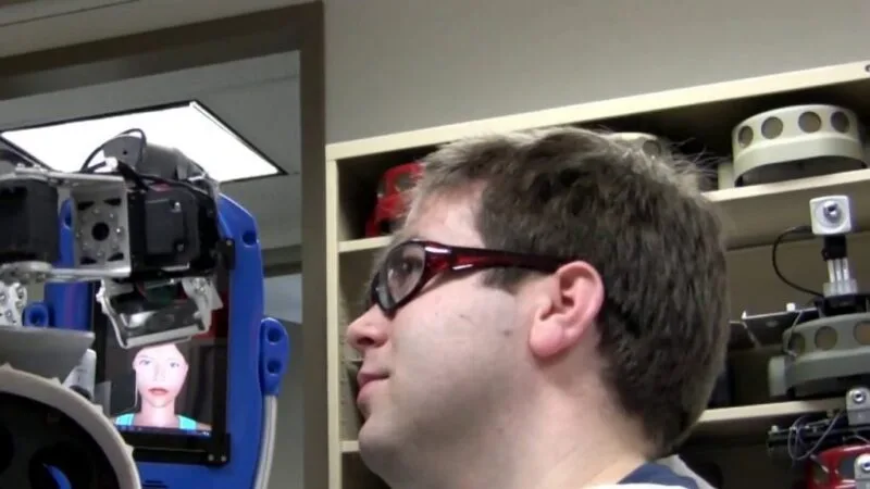Primul robot frizer