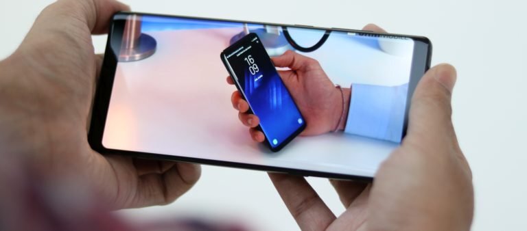 Note 8 display 3 gadgetreport.ro