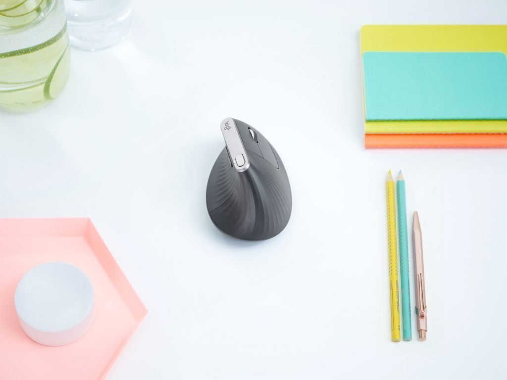 Logitech_MX Vertical_3