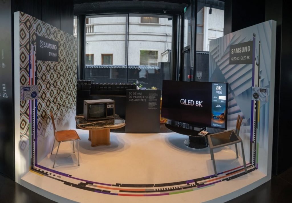 QLED 2019 — Imagine 2 Samsung 1969 vs 2019