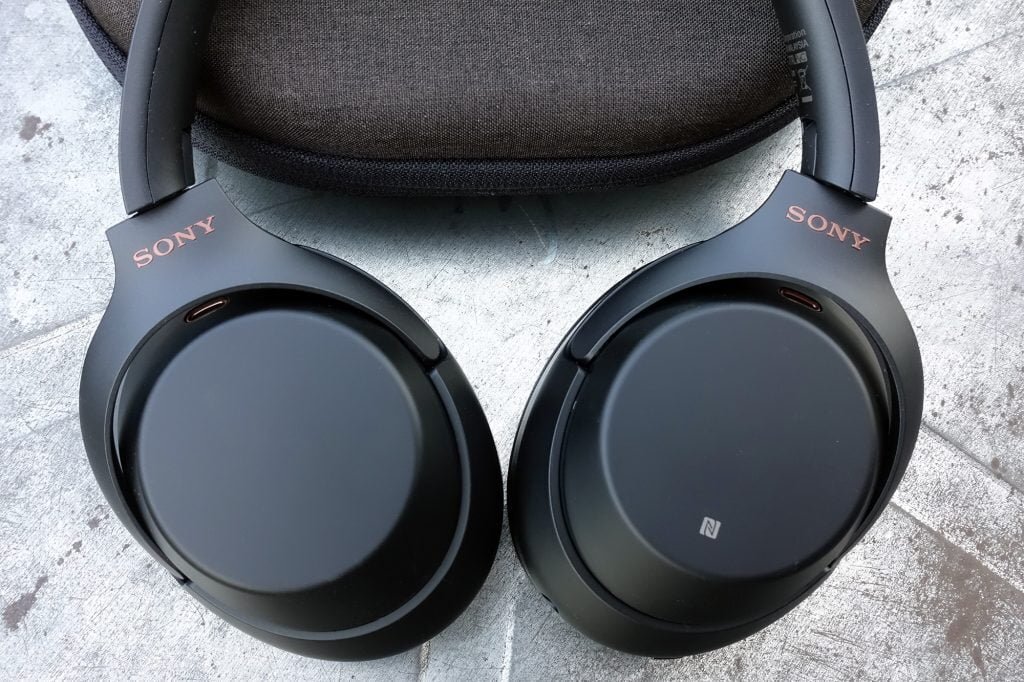 Noise Canceling — Imagine 6 Sony 5