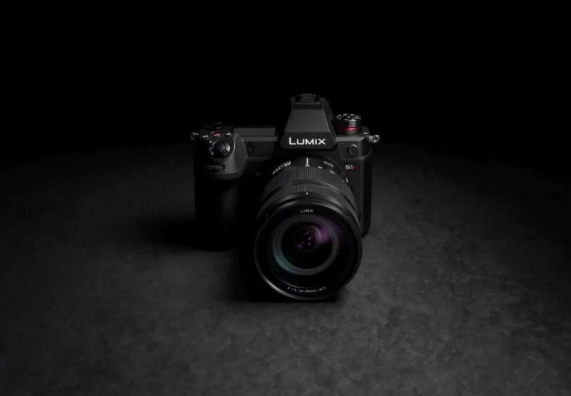 LUMIX S1H