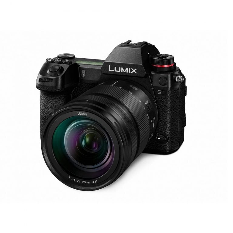 LUMIX S1