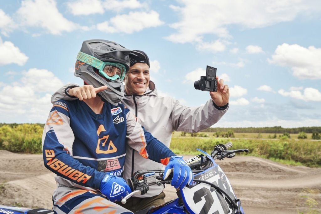 RX100VII Selfie