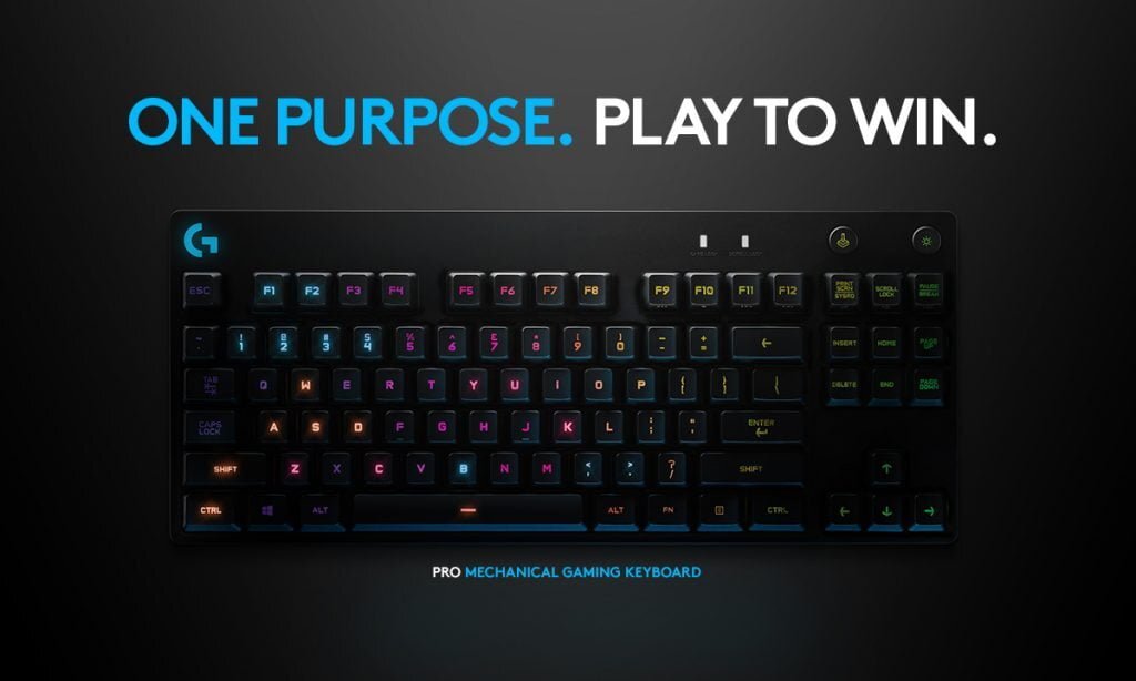 Astro A50 — Imagine 4 Căștile Astro A50, tastatura Logitech-G Pro și mouse-ul G 502 LightSpeed. Primele impresii