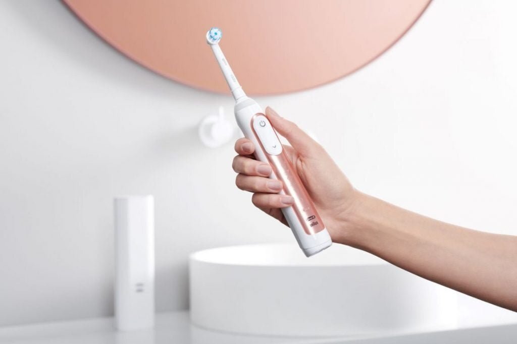 Oral-B GENIUS X. Noua periuță electrică cu AI