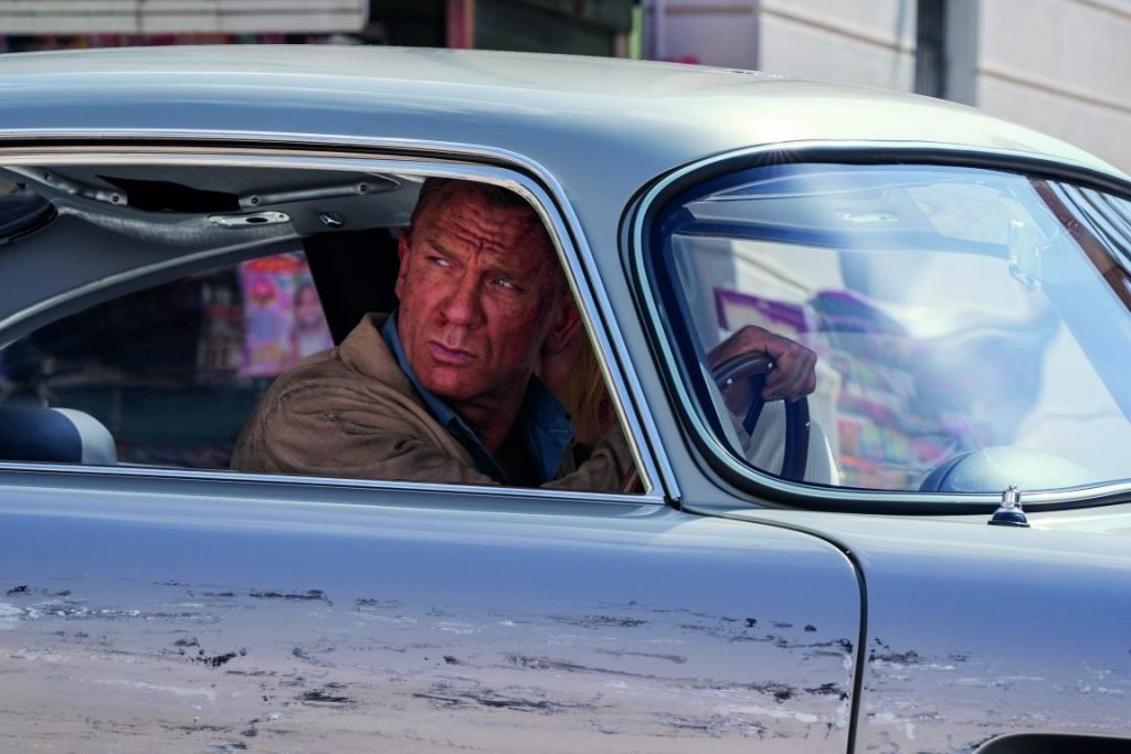 james bond — Imagine 9 james bond — Imagine 9