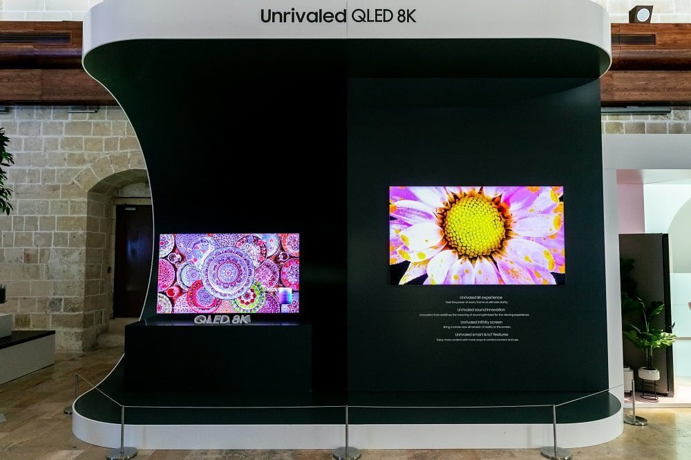 Q950TS QLED 8K
