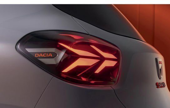 DACIA32