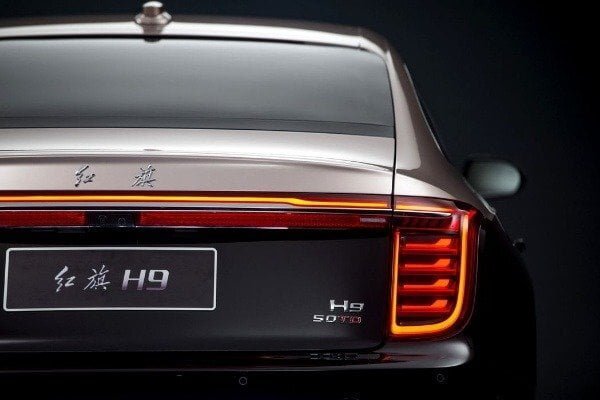 Hongqi H9 8