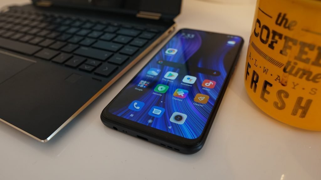 Review Redmi 9. Cât de performant este un telefon de 700 de lei