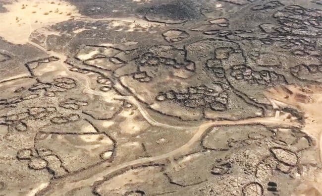 Misterul structurilor megalitice din Arabia Saudită. Datează de acum 7000 de ani