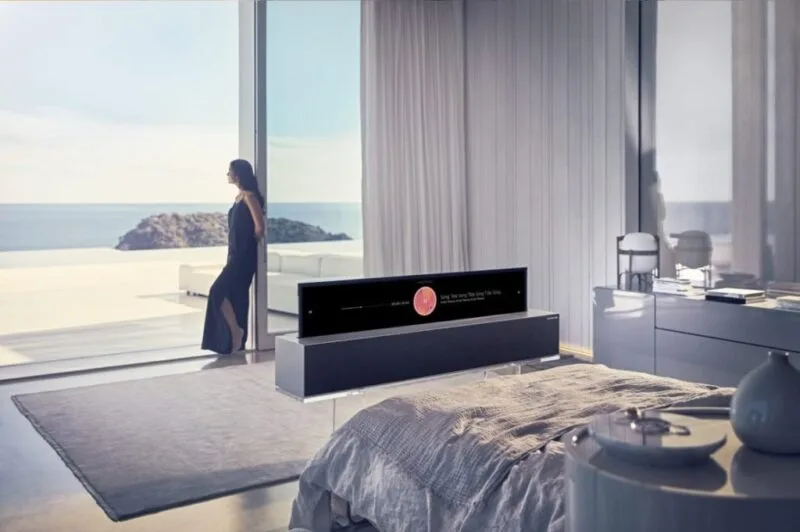 LG Signature OLED R