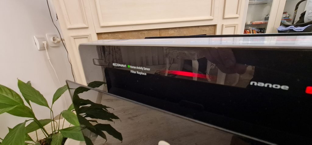 Panasonic Nanoe F-VXR70G — Imagine 4