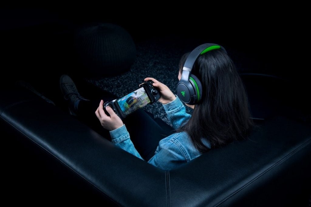RAZER anunță KAIRA PRO, căștile pentru Xbox și cloud gaming