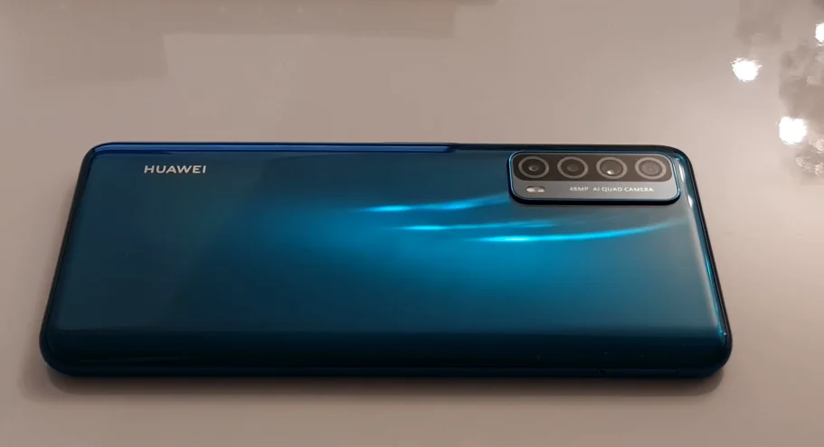 Huawei P Smart 2021 — Imagine 9 Huawei P Smart 2021 — Imagine 9