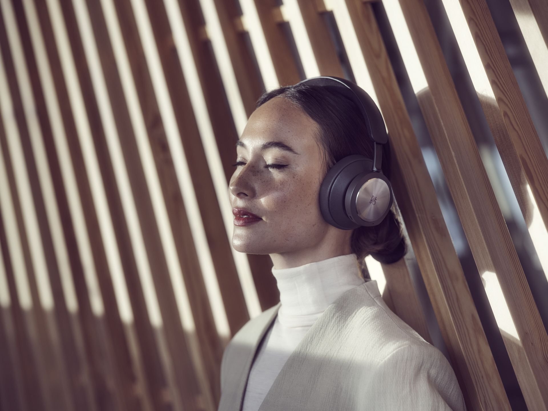 Beoplay Portal — Imagine 3