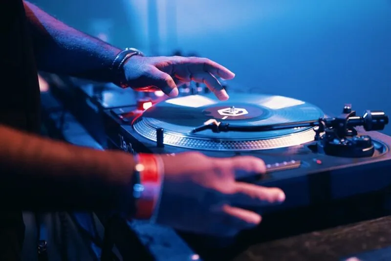 Technics SL-100C