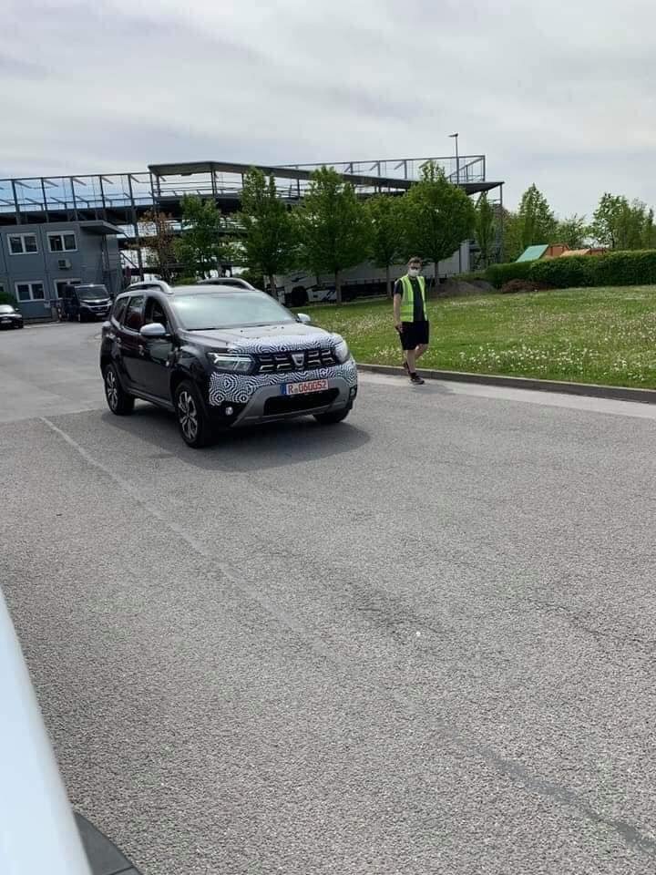 Dacia Duster 2 facelift — Imagine 4