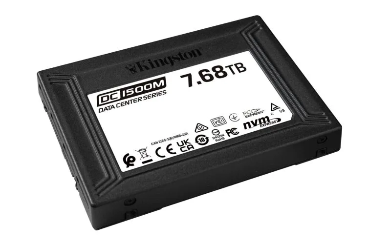 Kingston DC1500M
