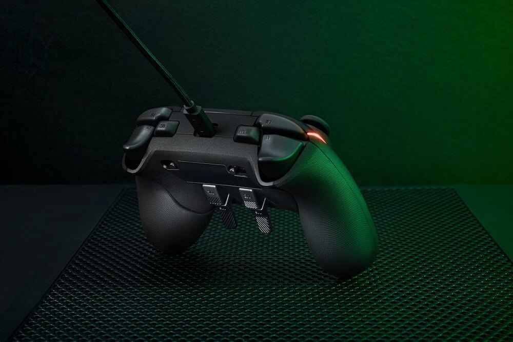 10 Wolverine Product Shot B v4