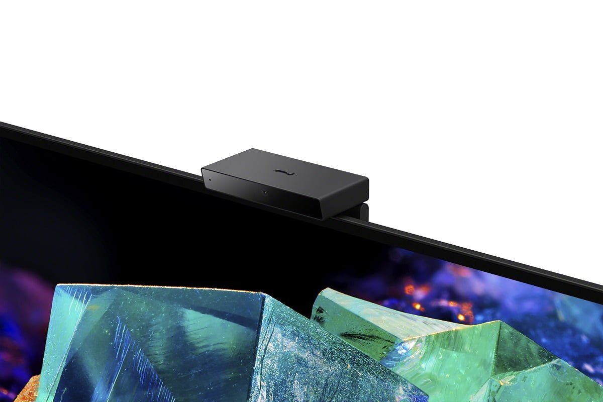 Sony BRAVIA XR 2022 — Imagine 4 65 A95K titan blk slate blk front position style camera zoom up