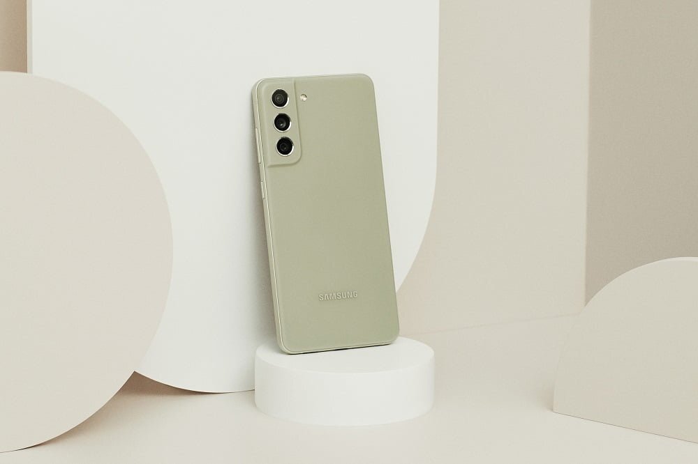 Samsung Galaxy S21 FE 5G — Imagine 4
