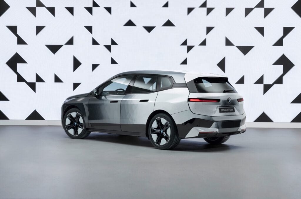 BMW iX Flow — Imagine 2
