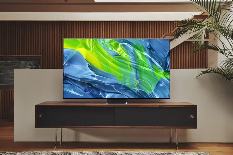 QD-OLED