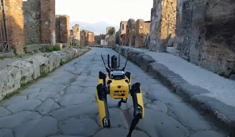 robotul Spot