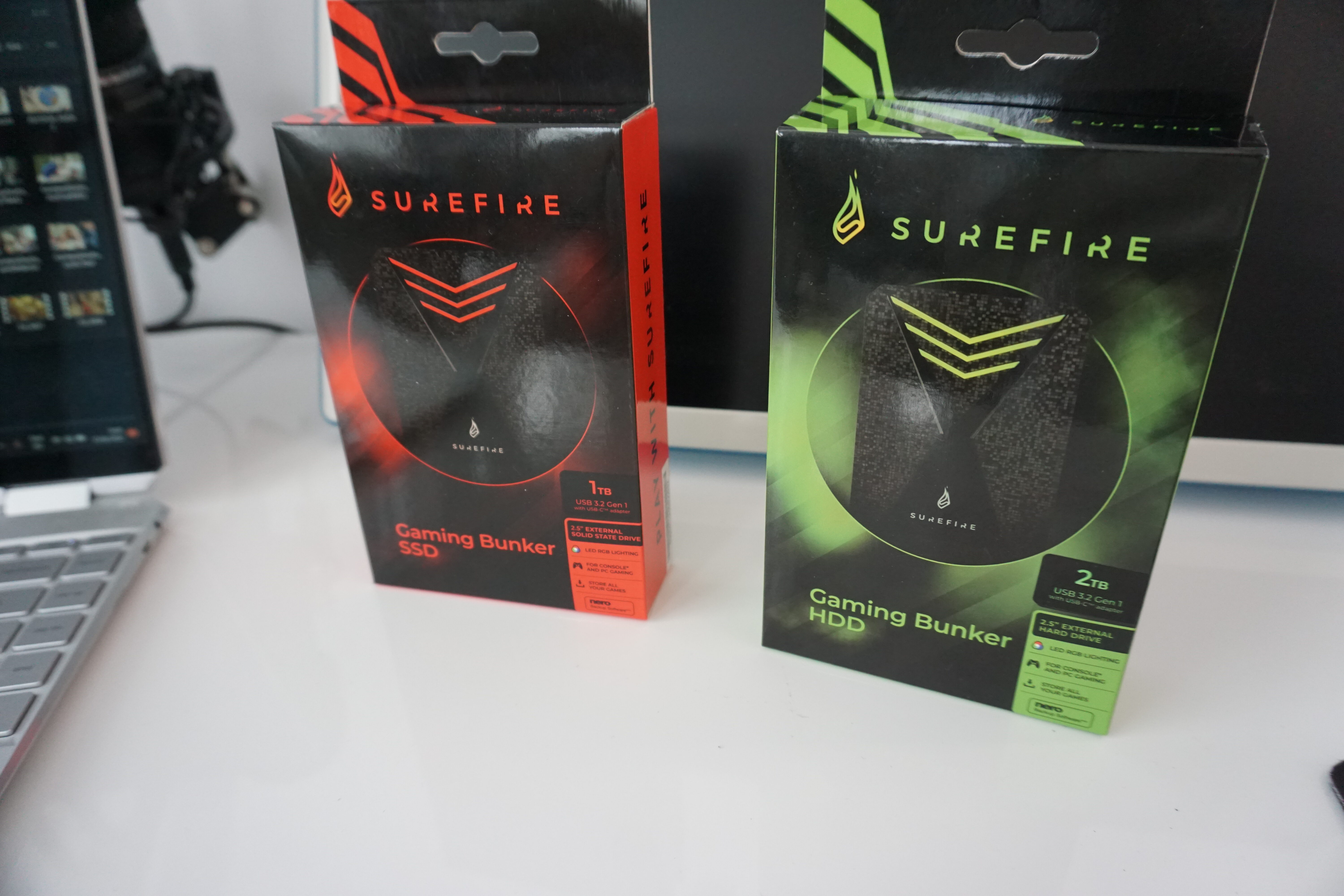 Tu cum îți salvezi datele? Două soluții de stocare externă de la SureFire